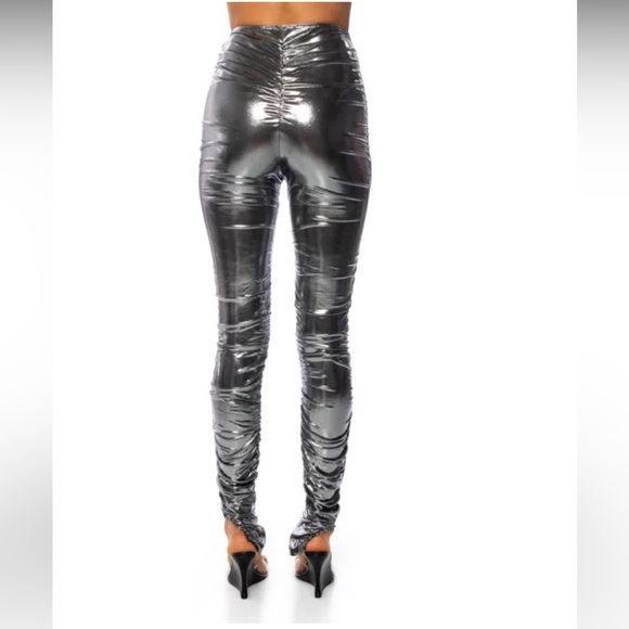 COPY - Cosmos Metallic Ruched Legging in Black NWT - Picture 7 of 8